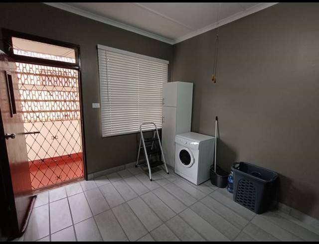 2 BEDROOM APARTMENT FOR SALE IN SCOTTBURGH